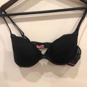 Victoria’s Secret Pink black padded lace bra